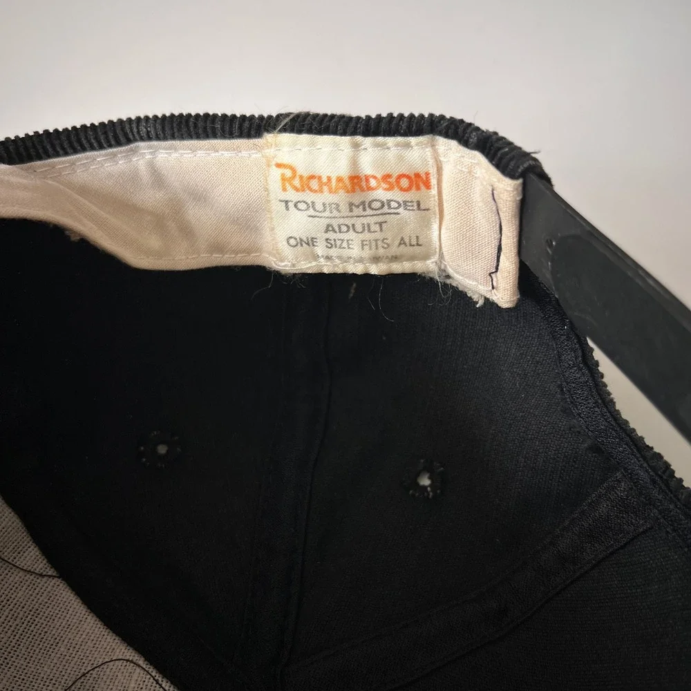 Vintage Richardson Nice Tints Hat Black Red Corduroy‎ Adjustable Cap